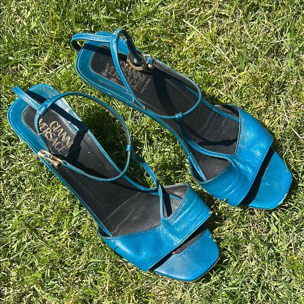 Vintage Gianni Versace Heels Made In Italy sz 6.5